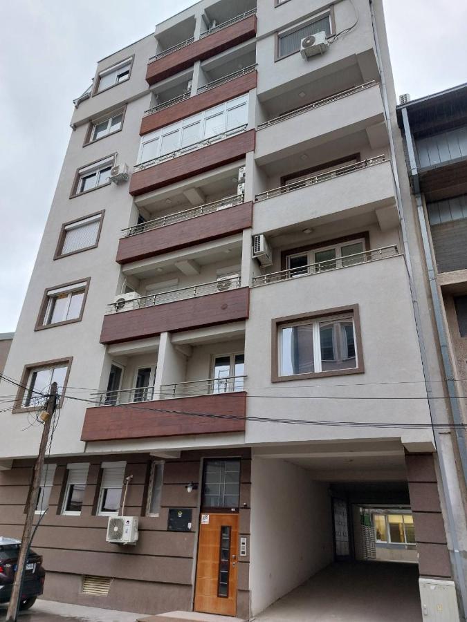 Cozy Apartment In The City Center スコピエ エクステリア 写真